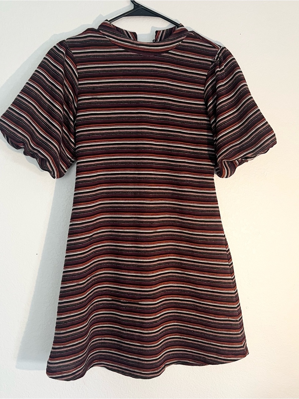 Girls Striped Puff-Sleeve Dress - Burgundy Multi